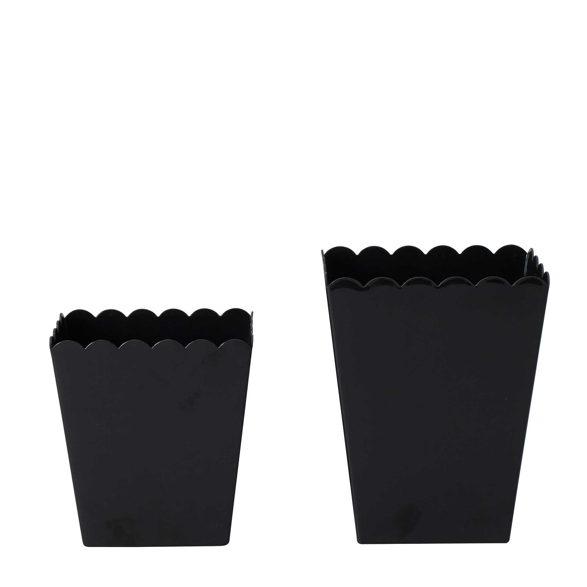 Scalloped Favor Box - Black