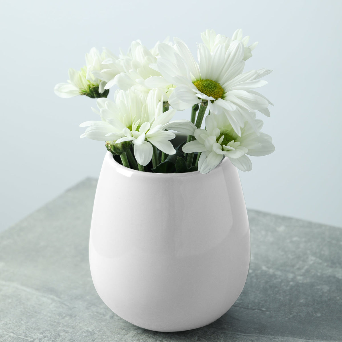 Round Plastic Floral Container