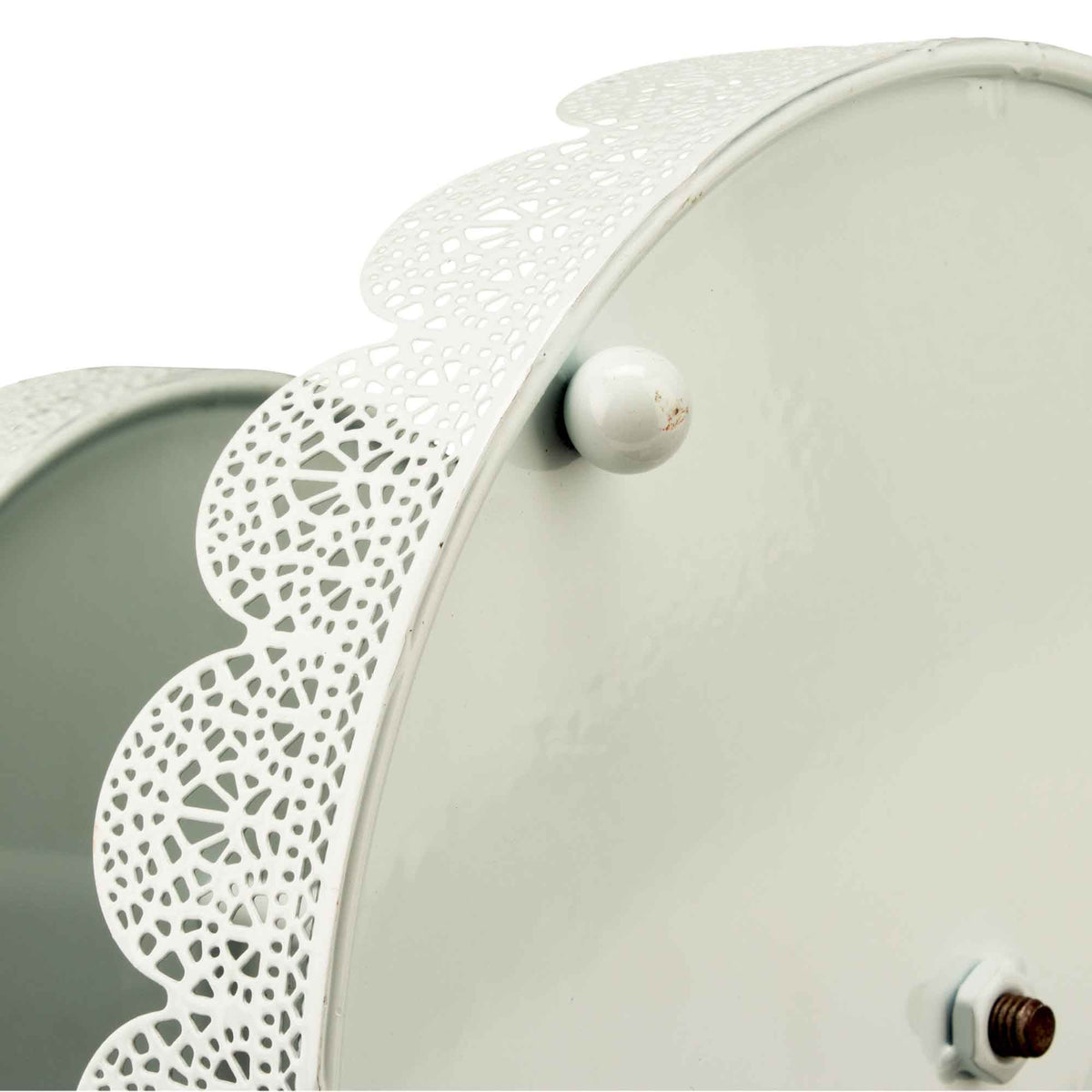 Lacey Handle Treat Stand