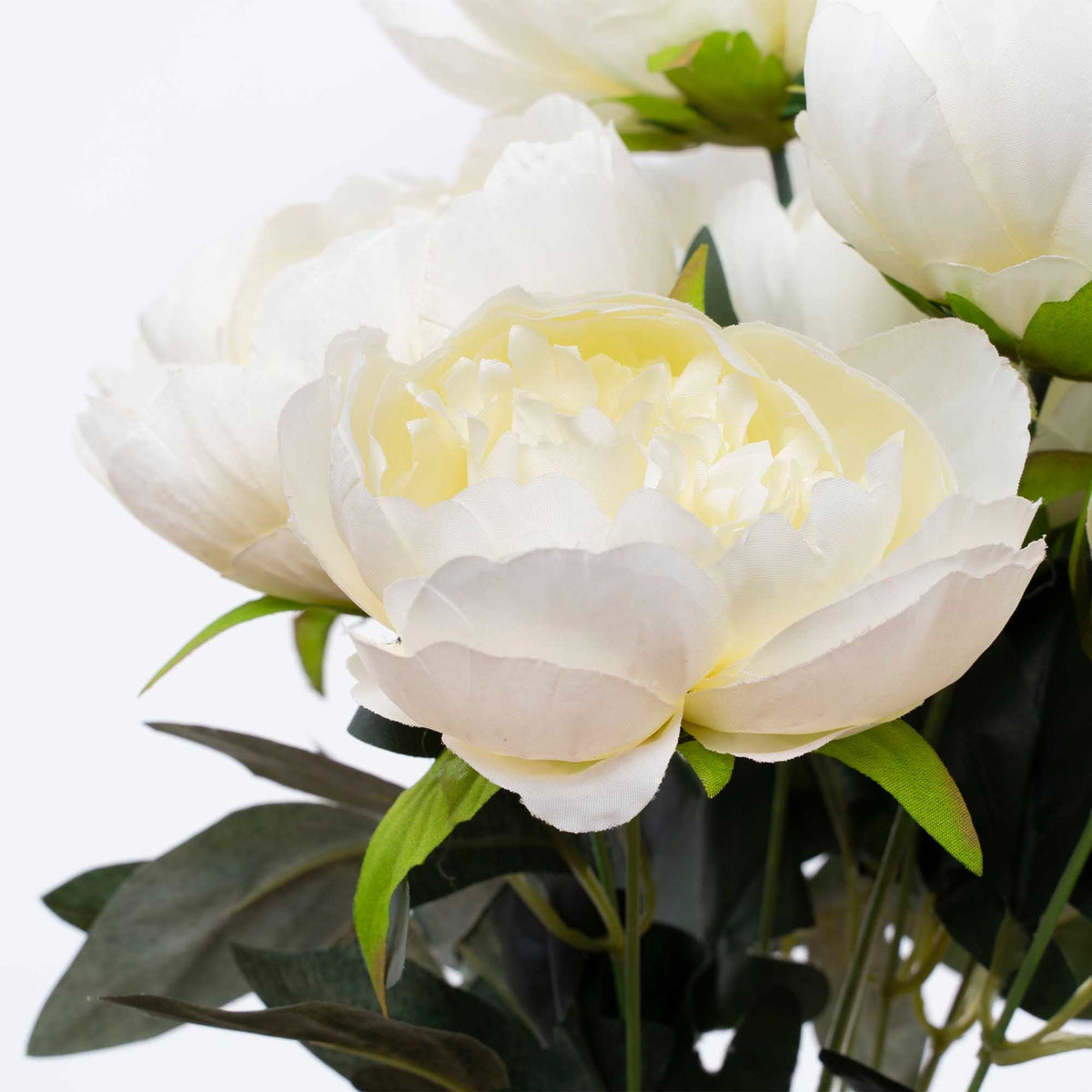 Artificial Blooming Rose Bouquet