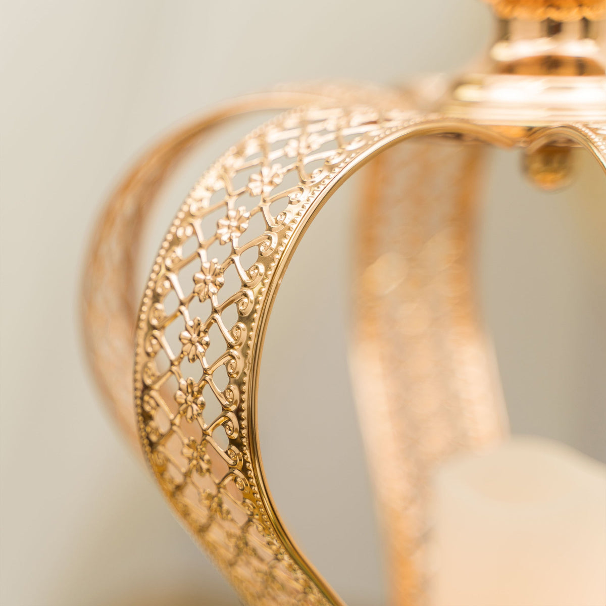 Monarch Candle Holder Centerpiece 19.75" - Gold