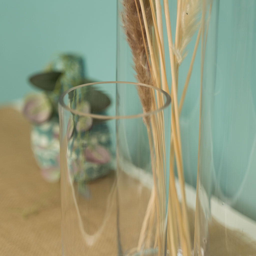 4 Inch Floral Glass - 19" Tall